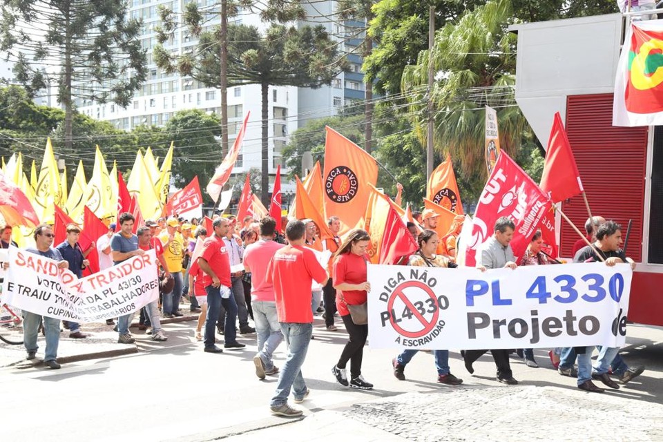 Apesar da orientação nacional, a Força Sindical do Paraná se alinhou à CUT contra a terceirização. | Ivonaldo Alexandre/Gazeta do Povo