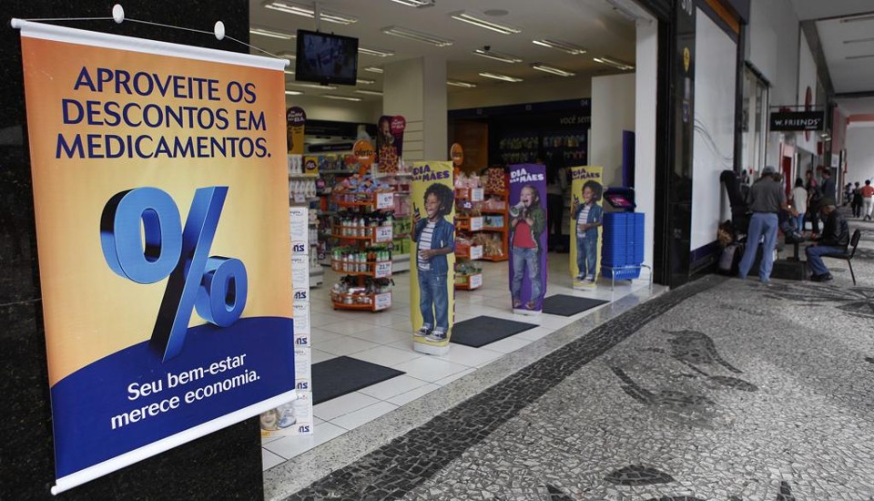 Produtos farmacêuticos foram os que mais subiram em maio. | Jonathan Campos/Gazeta do Povo