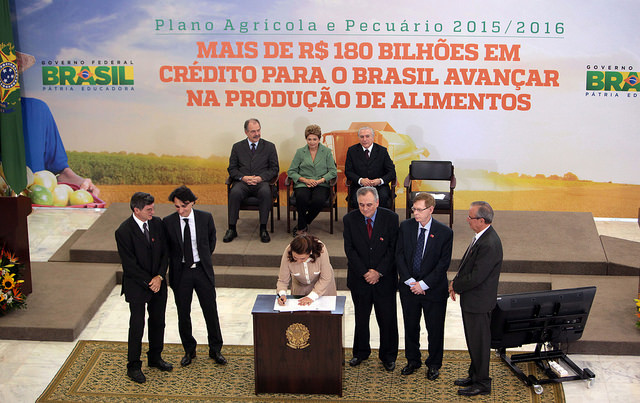 Cerimônia de assinatura do prêmio ocorreu nesta segunda-feira (2) em Brasília. | Antonio Araujo/mapa