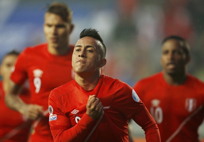 Christian Cueva comemora gol que abriu o marcador | RICARDO MORAES/REUTERS