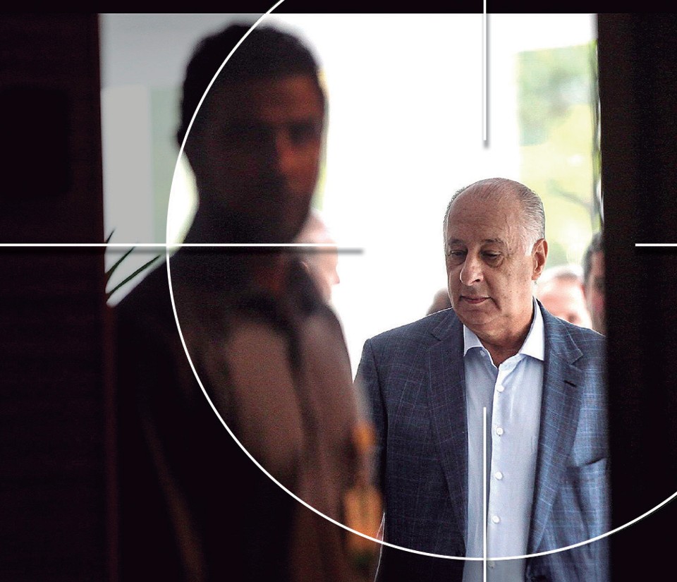 Del Nero está na mira de uma CPI e do FBI | Arte/Robson Vilalba