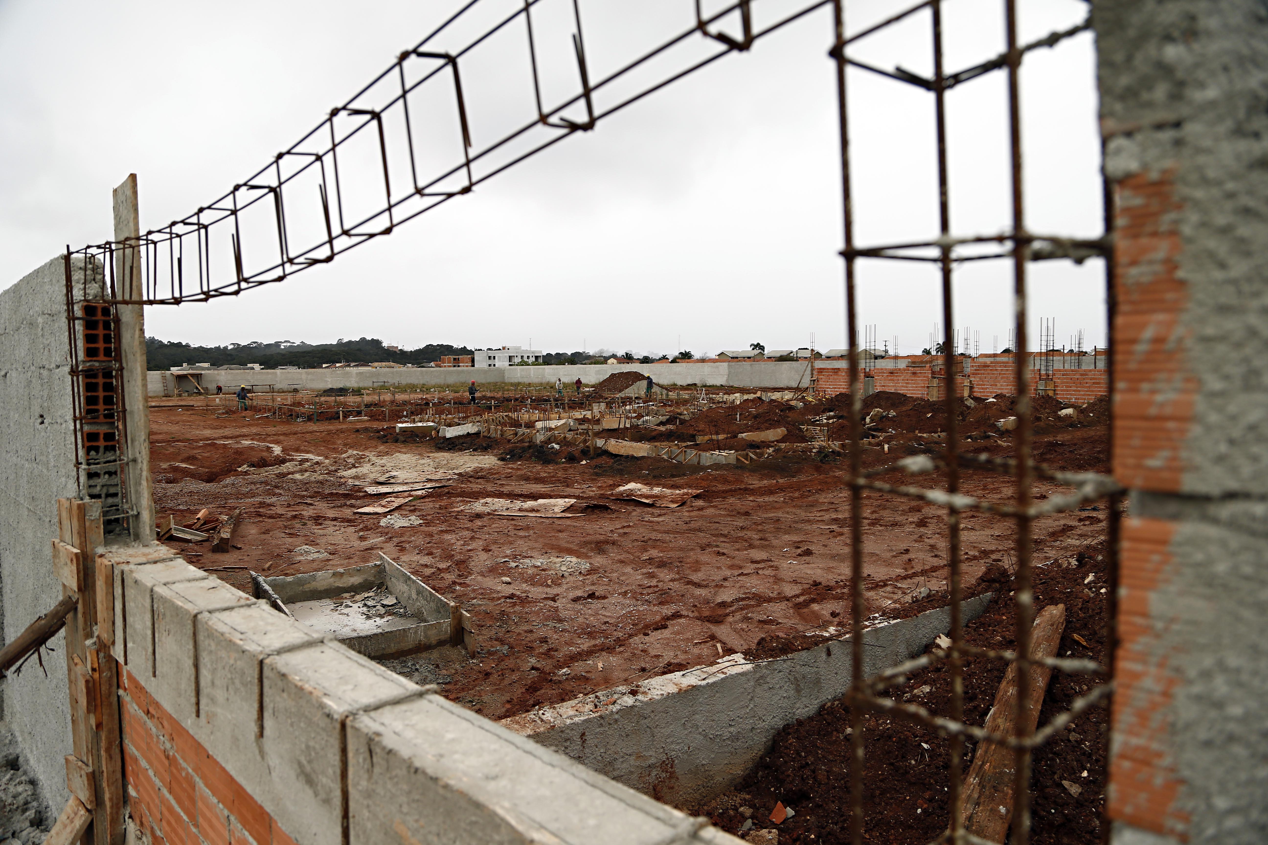 Colégio Jardim Paulista, em Campina Grande do Sul. Após dois anos, status da obra é de apenas 10%. | Albari Rosa/Gazeta do Povo