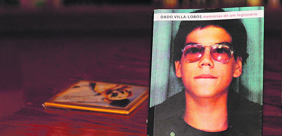 Livro de guitarrista traz passagens pouco conhecidas de uma das bandas mais cultuadas do país. | Divulgação