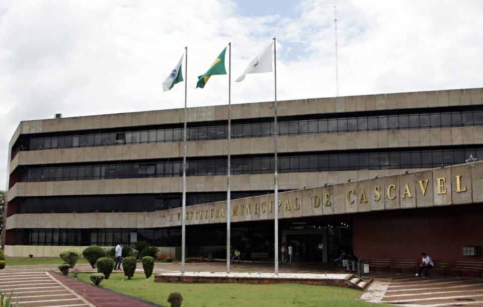 Em Cascavel, remuneração pode chegar a R$ 7.088,76, em carga horária de 20 a 40 horas semanais. | Christian Rizzi/Gazeta do Povo