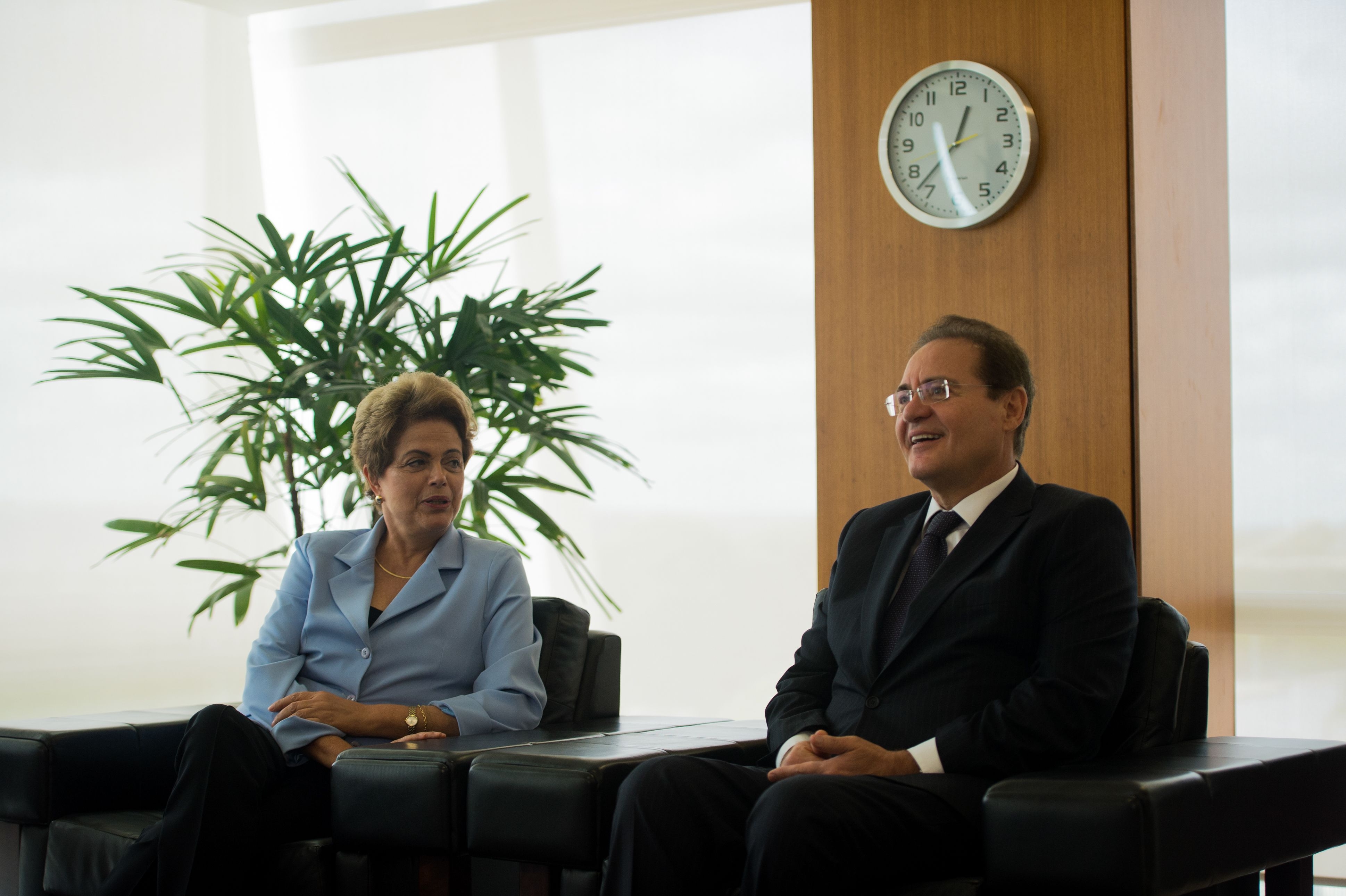 O presidente do Senado disse ser importante ouvir os ex-presidentes pela “experiência deles e porque todos têm como contribuir” | /