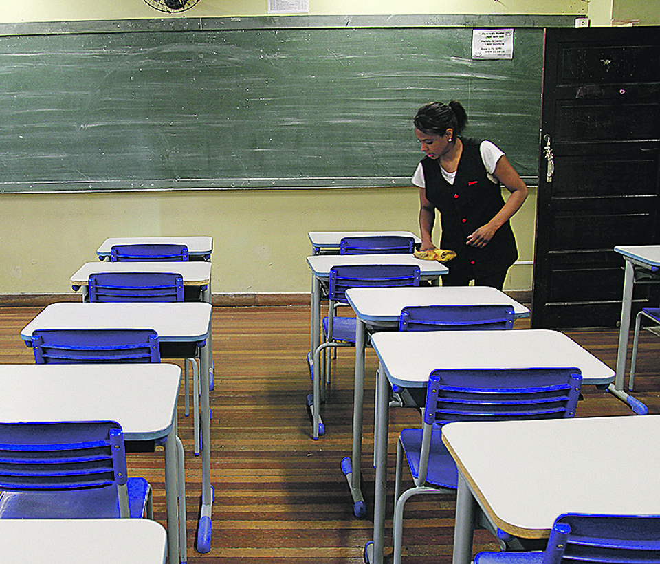 O PEE define ao menos 30% da receita estadual em Educação. | Jonathan Campos/Gazeta do Povo