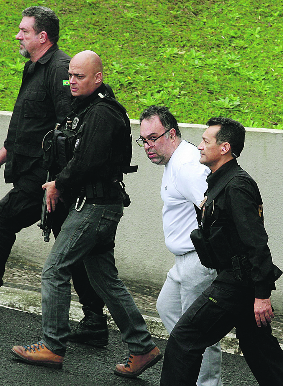 Vargas (de branco): imóvel declarado por valor abaixo do mercado. | Aniele Nascimento/Gazeta do Povo