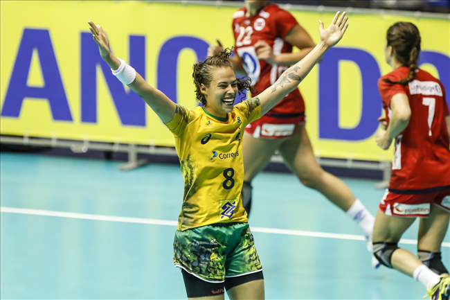 A jogadora Fernanda foi um dos destaques da partida | CBH/Divulgação