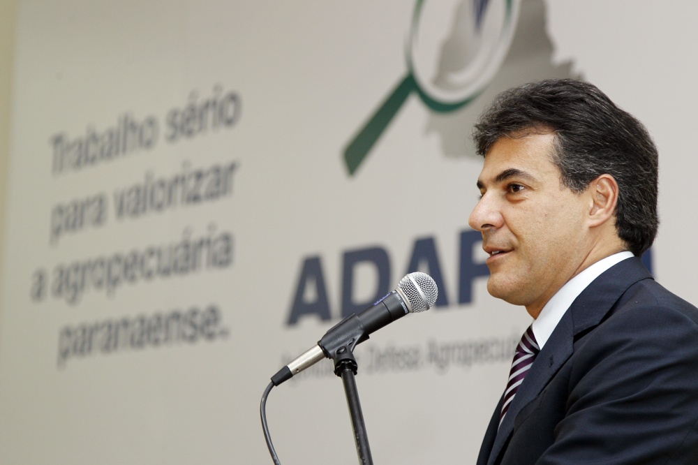 Beto Richa confirmou nomeação de técnicos da Adapar nesta segunda-feira (02). | Divulgaa§a£o / Aen