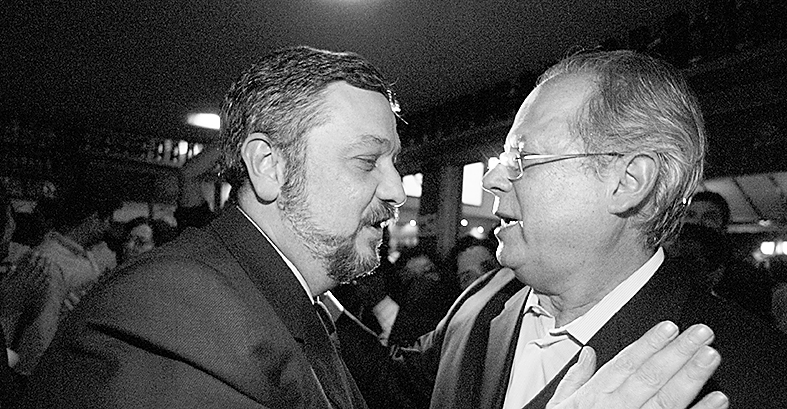 Palocci com Dirceu: ex-ministros são investigados pela PF. | Ueslei Marcelino/Folhapress