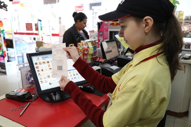 No Posto Sorriso, no Bigorrilho, a emissão da NFC-e começou antes do dia 1º de julho, prazo exigido por lei, | Ivonaldo Alexandre/Gazeta do Povo