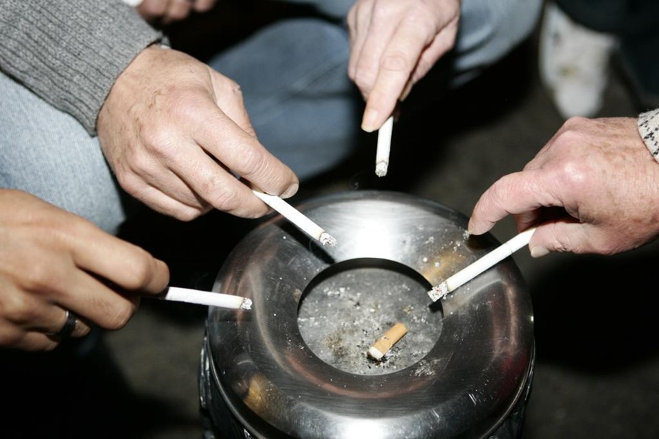 Paciente com câncer decorrente do cigarro custa até R$ 400 mil. | Pedro Serapio/Gazeta do Povo