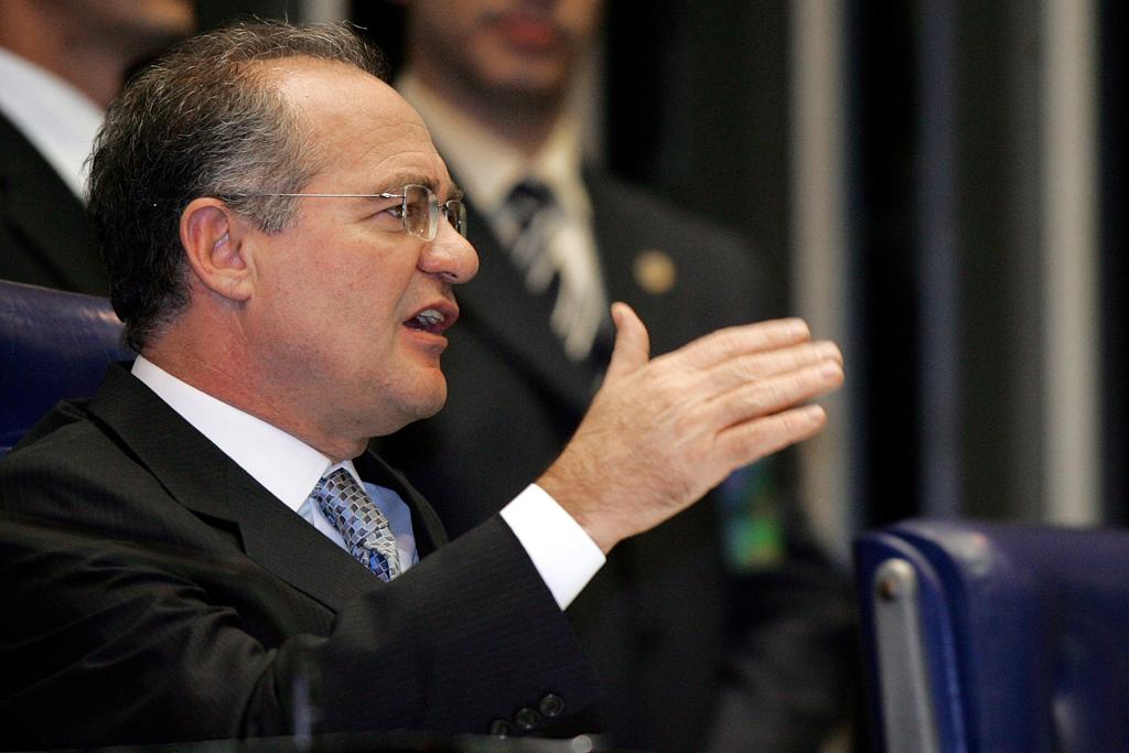 Renan e o presidente da Câmara, Eduardo Cunha (PMDB-RJ), apresentaram nesta segunda uma versão inicial do projeto que vai criar a “Lei de Responsabilidade das Estatais” | es/pa/EVARISTO SA