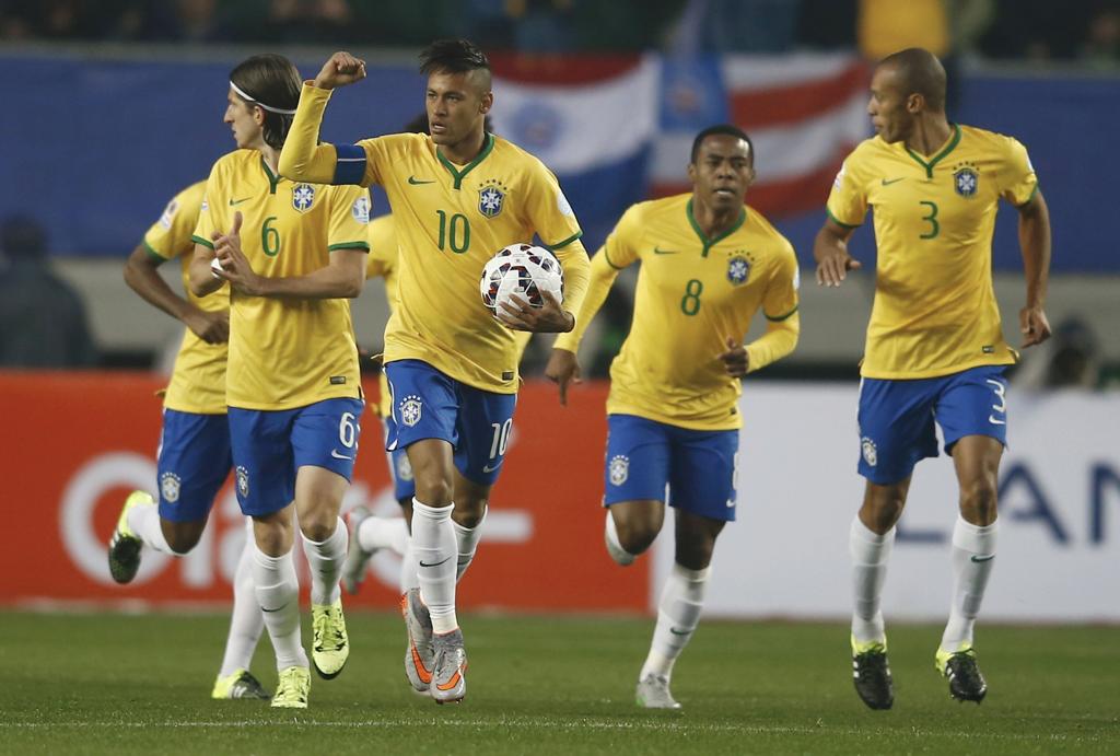 Neymar , autor do primeiro gol do Brasil, foi responsável pelos lances de criatividade da seleção | RICARDO MORAES/REUTERS