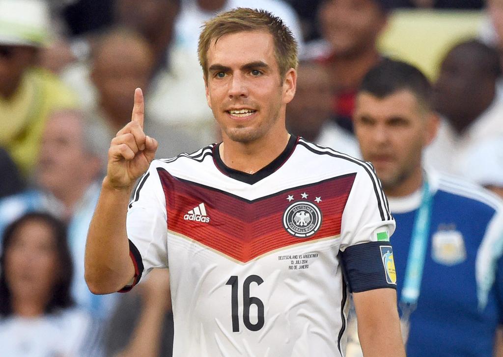 Capitão da conquista da Copa do Mundo no Brasil, Lahm pode integrar a seleção olímpica da Alemanha. | Marcus Brandt/EFE