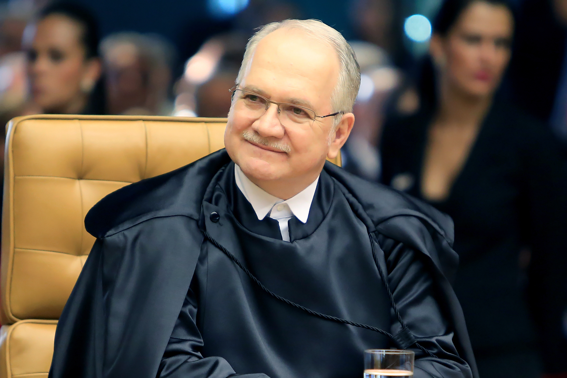 Fachin passou mais de duas horas recebendo cumprimentos dos convidados da cerimônia, após uma rápida solenidade de posse | /