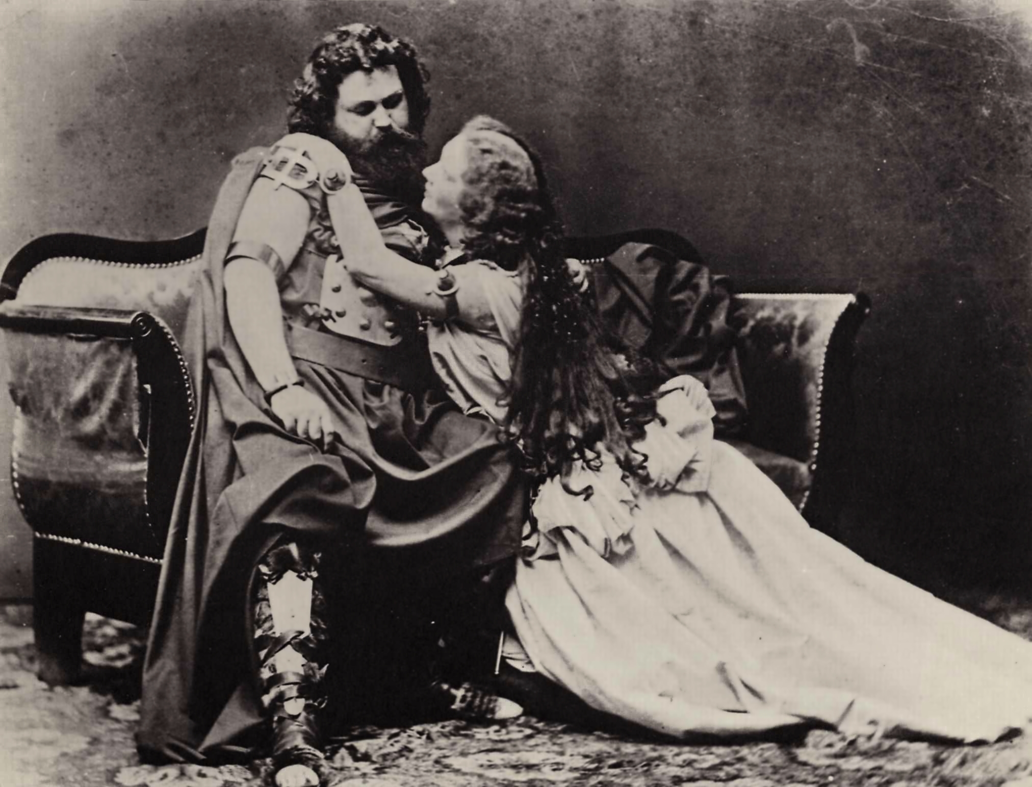 Ludwig e Malwine Schnorr von Carolsfeld como “Tristão e Isolda” na montagem original da ópera de Wagner, realizada em 1865. | Joseph Albert/Creative Commons