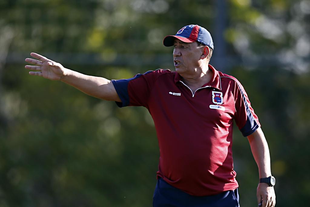 Nedo Xavier confia no elenco para o Tricolor alcançar bons resultados. | Albari Rosa/Gazeta do Povo
