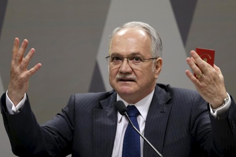 Em primeiro dia como ministro do STF, Fachin recebe inquérito de Renan Calheiros O novo ministro será relator também de um inquérito sigiloso com o que restou do mensalão no tribunal, mais especificamente relacionado ao “caminho do dinheiro” no esquema | UESLEI MARCELINO/REUTERS