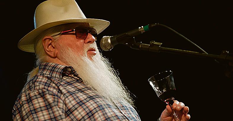 “O bruxo” se despede de Curitiba e comemora 79 anos. | Marcello Casal Jr./Divulgação
.