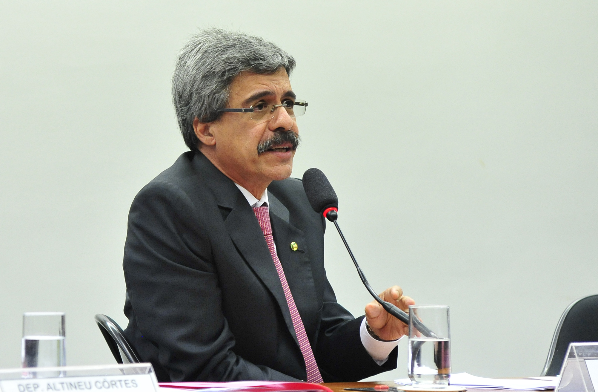 Luiz Sérgio rechaça a possibilidade de o pagamento ter sido fruto de propina. | Luis Macedo/ Câmara dos Deputados