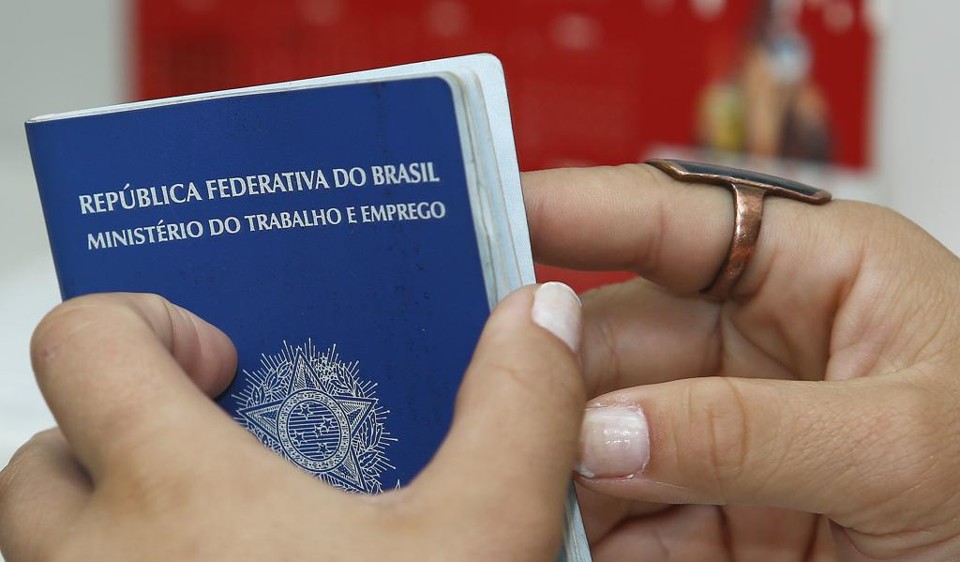 País fechou o trimestre encerrado em abril com 36 milhões de trabalhadores com carteira assinada. | Giuliano Gomes/Gazeta do Povo