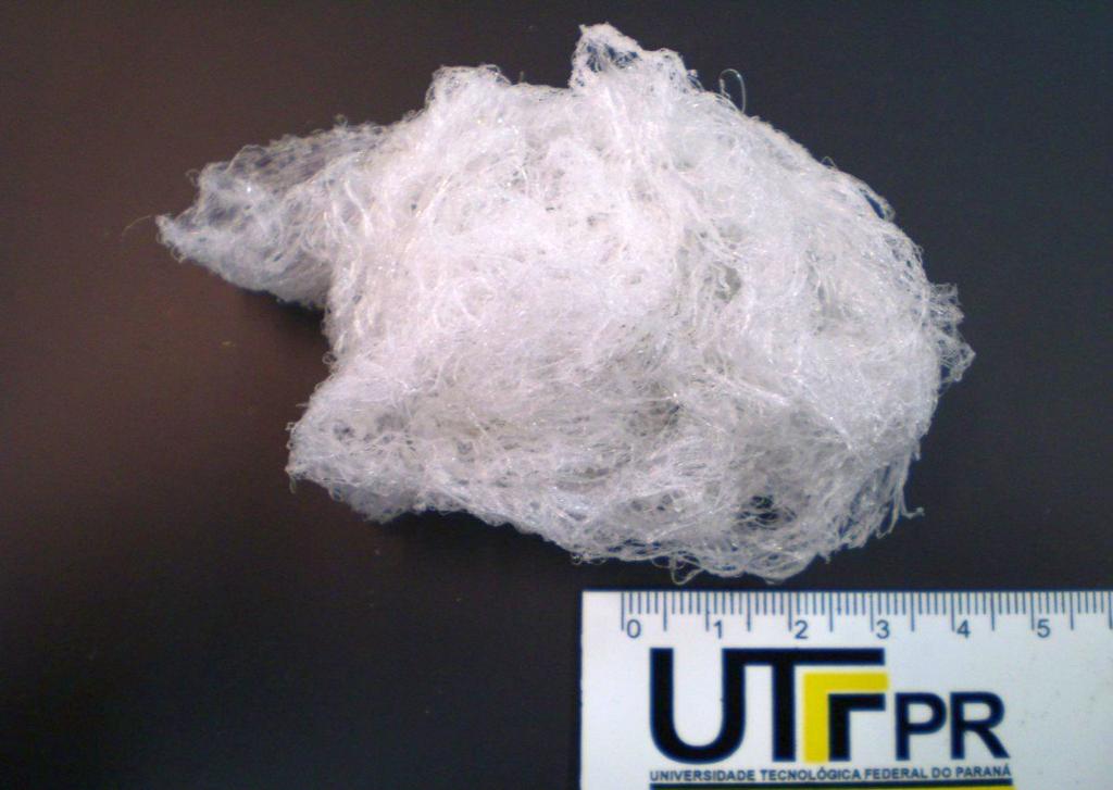 Fibra de garrafa PET pode substituir resina industrial “virgem” | Divulgação / UTFPR