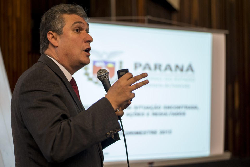 Governo não está pagando contrapartida a aposentados Secretário da Fazenda falou sobre as contas do governo na Alep. | Henry Milleo/Gazeta do Povo