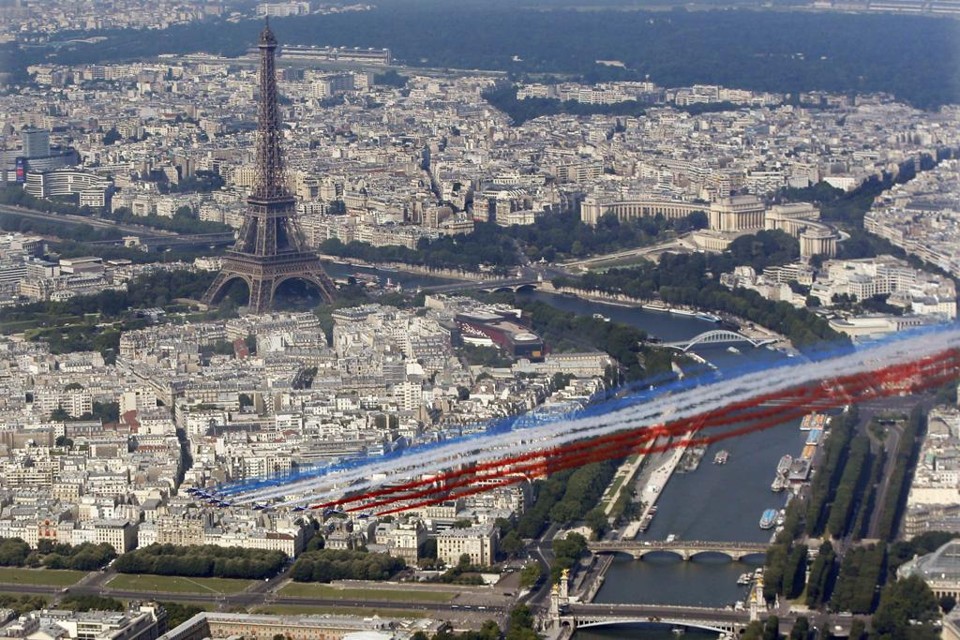 | Charles Platiau/Reuters