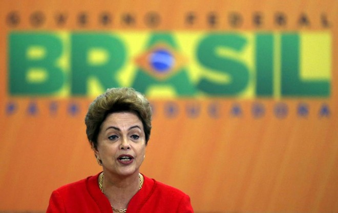 Reprovação a Dilma atinge patamares muito parecidos entre eleitores de diferentes rendas | STRINGER/BRAZIL/REUTERS