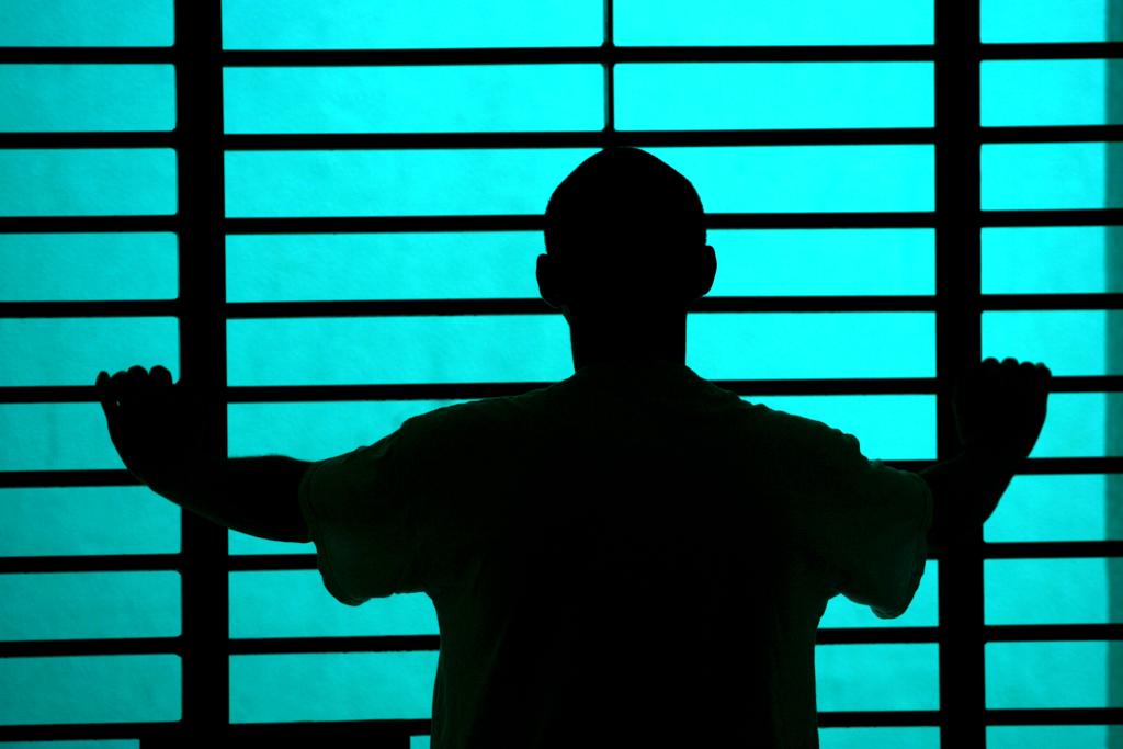 Estudo mostra que o número de adolescentes cumprindo medidas socioeducativas subiu 5% no Brasil entre 2011 e 2012. | Roberto Custodio /Jornal de Londrina