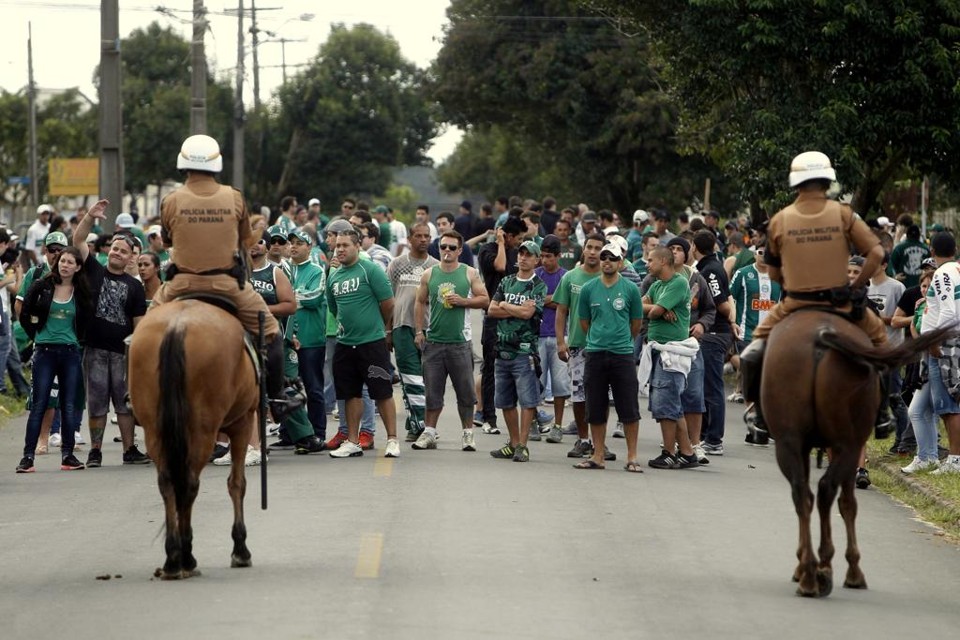 PM promete tolerância zero com segurança padrão Fifa no Atletiba | Daniel Castellano /Gazeta do Povo
