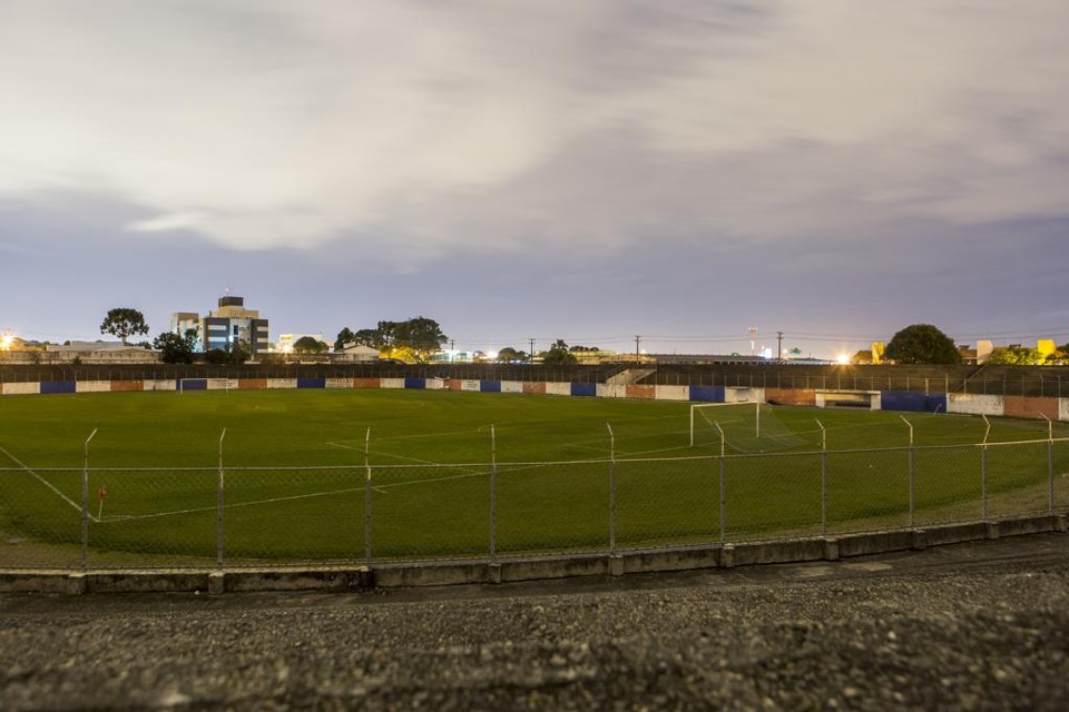 Paraná tenta recuperar a Vila Olímpica. | Marcelo Andrade/Gazeta do Povo