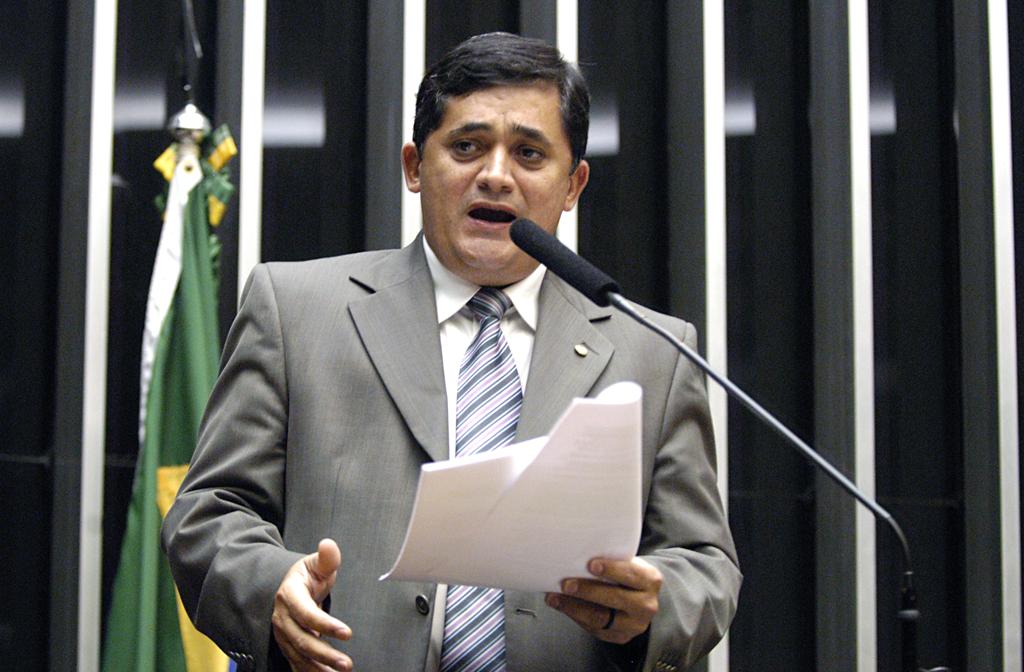 O deputado José Guimarães é o primeiro petista a rebater Lula publicamente | BERNARDO HELIO/CAMARA FEDERAL/BERNARDO HELIO/CAMARA FEDERAL