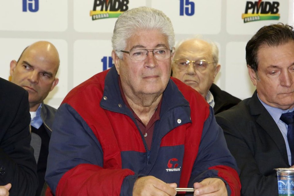 Roberto Requião disse que pretende trabalhar para ajudar aliados em 2016. | Pedro Serapio/Gazeta do Povo