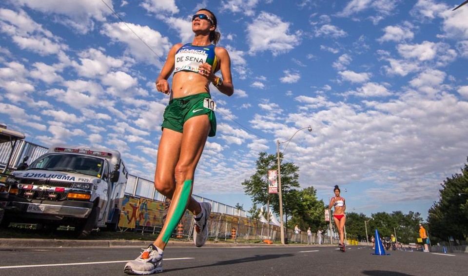 Maranhense Erica Sena terminou os 20 km de prova com tempo de 1h30m03. | Jonne Roriz/Exemplus/COB