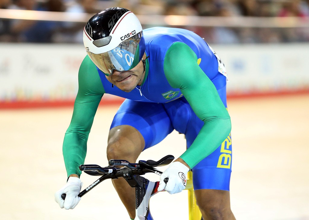 A medalha é a segunda do Brasil no Pan, depois de 20 anos de jejum sem o ciclismo de pista subir ao pódio