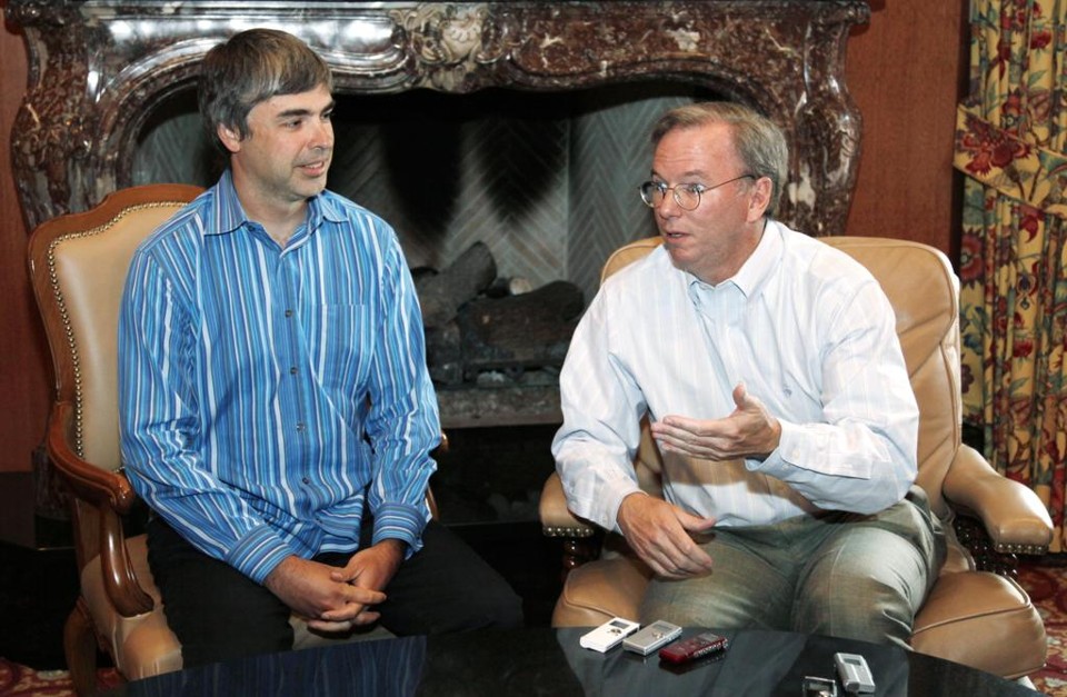 Larry Page, co-fundador do Google, e o CEO da empresa, Eric Schmidt: fortunas pessoais subiram mais de 20% neste ano | Rick Wilking /Reuters