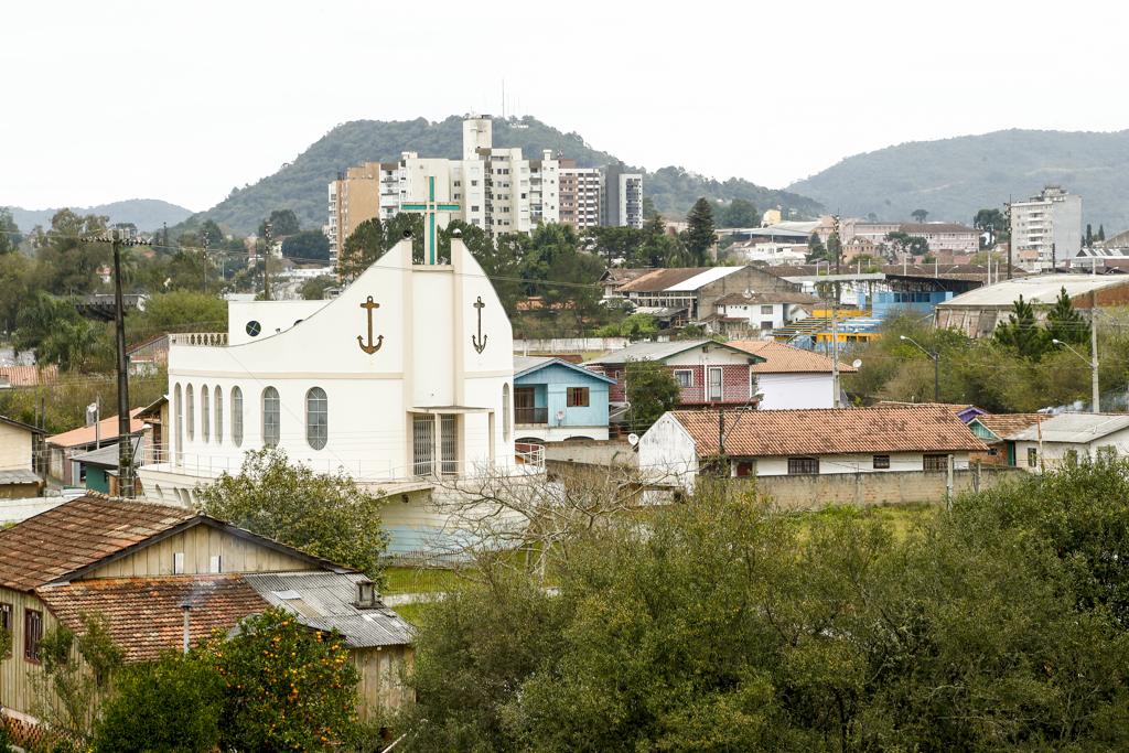 Um ano depois, União da Vitória ainda tenta se recuperar dos danos provocados pela enchente. | Hugo Harada / Gazeta do Povo