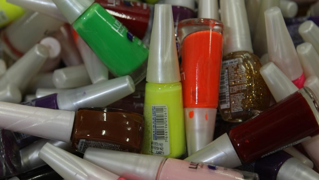 Os esmaltes estão entre os produtos que serão mais afetados pelas mudanças, ao lado de maquiagens para boca, olhos e rostos | Aniele Nascimento/Aniele Nascimento