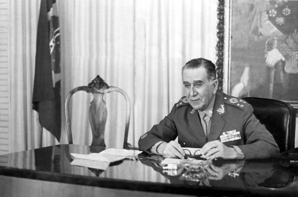 Militares tinham ordem para matar “subversivos”, diz telegrama dos EUA Emílio Médici, ditador que esteve na presidência entre 1969 e 1974: ordem para matar. | Arquivo/Estadão Conteúdo