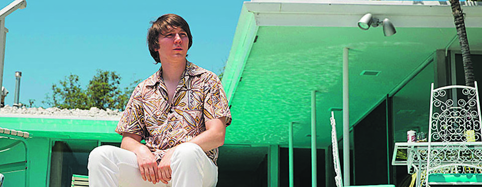 Ator Paul Dano (“Little Miss Sunshine”)  vive Brian Wilson. | 
