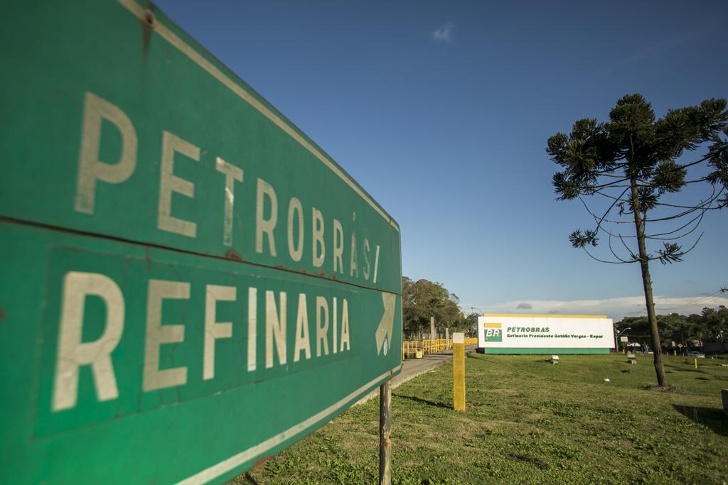 Na Repar, a mobilização deve começar já nesta quinta-feira (23) à noite, às 23h30, horário da troca de turno | Marcelo Andrade/Gazeta do Povo