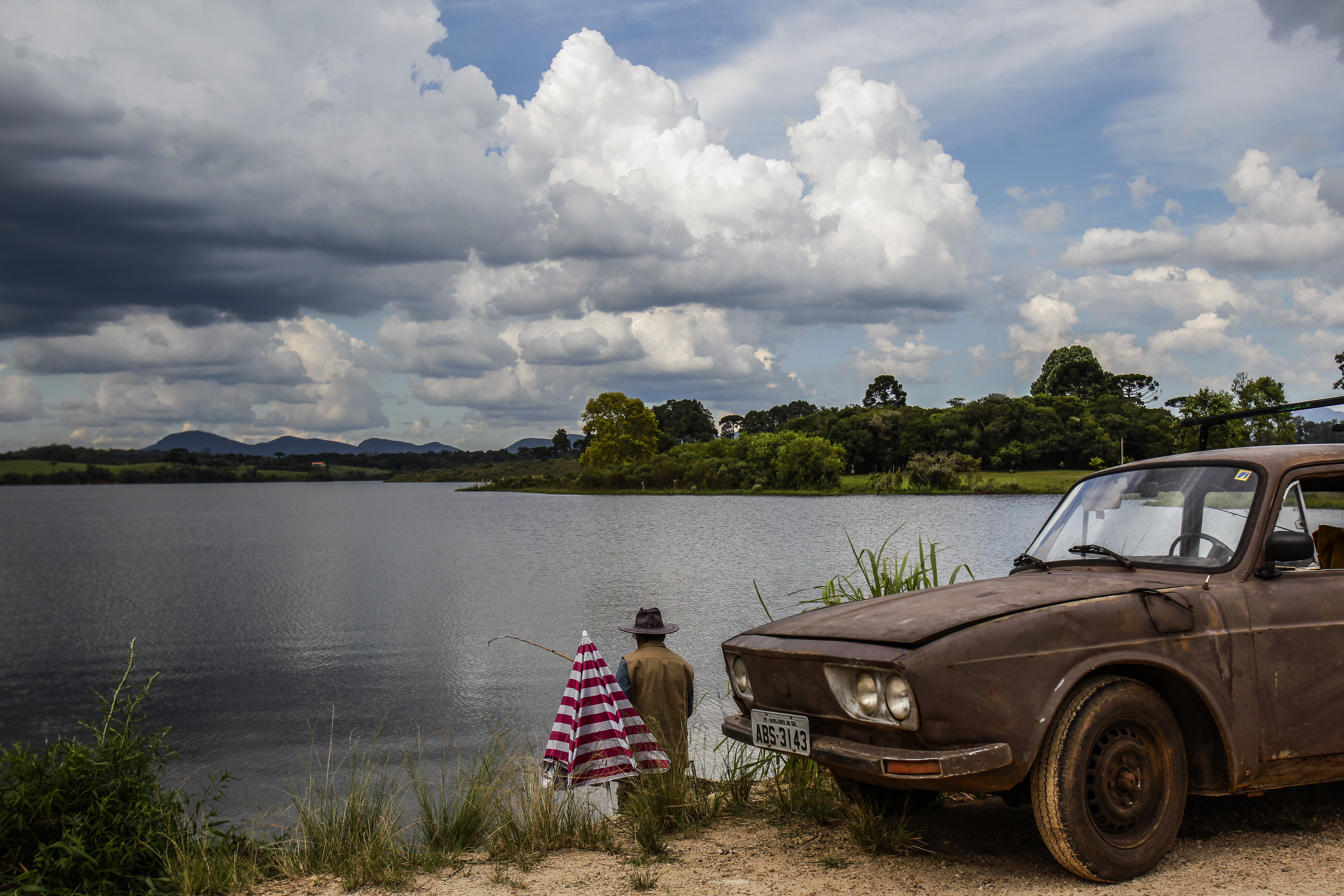 Represa Piraquara 2, que abastece Curitiba e região metropolitana. Município da RMC vive atrasos por ter de preservar a água. | Daniel Castellano/Gazeta do Povo