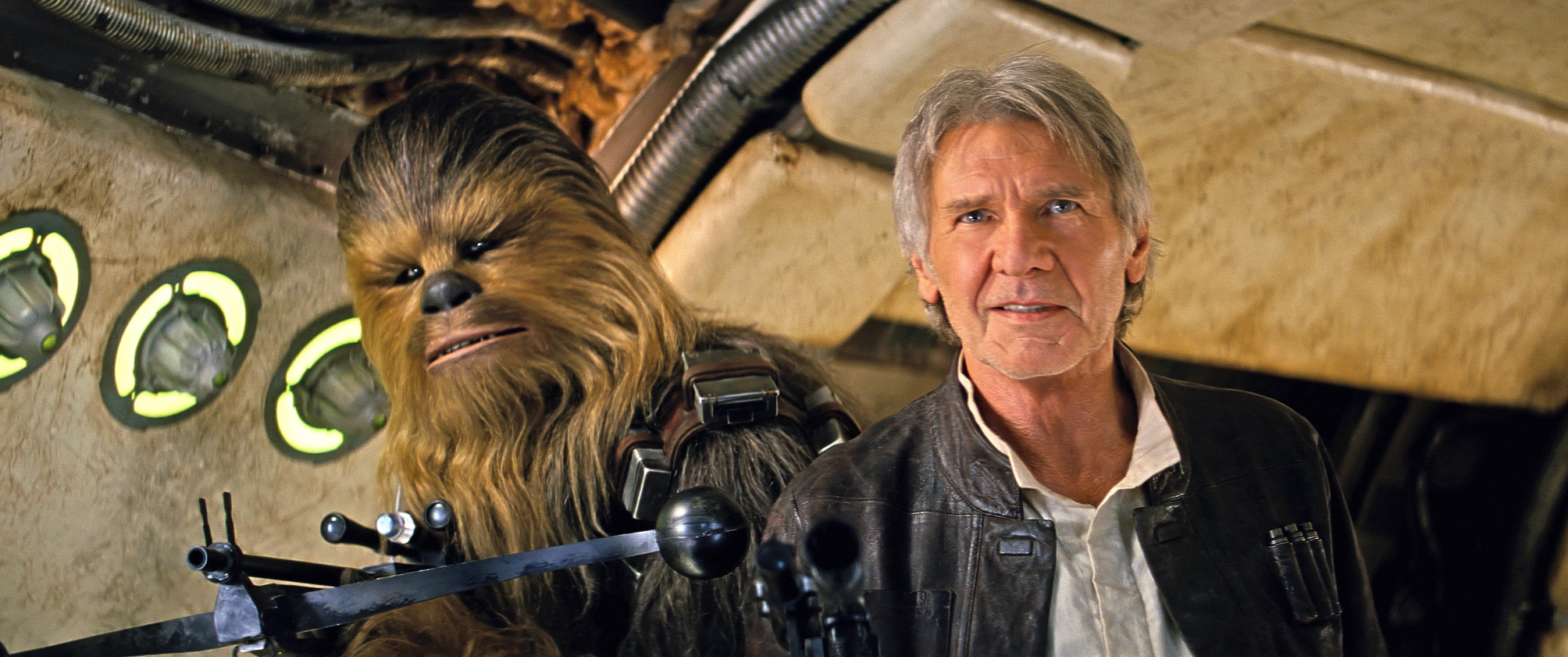 Han Solo e Chewbacca em imagem do novo “Star Wars” | Divulgação/