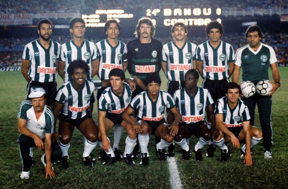 Antes da final, a tradicional foto do campeão: Coritiba levou o título brasileiro no Maracanã. | Rodolpho Machado/Abril