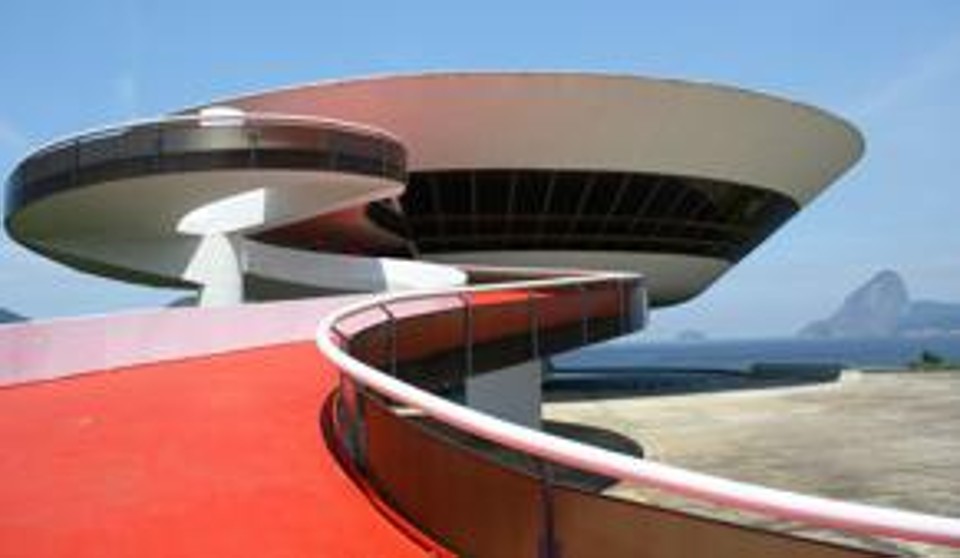 Museu de Arte Contemporânea de Niterói é um dos destaques. | Valery Pugatch/Wikicommons