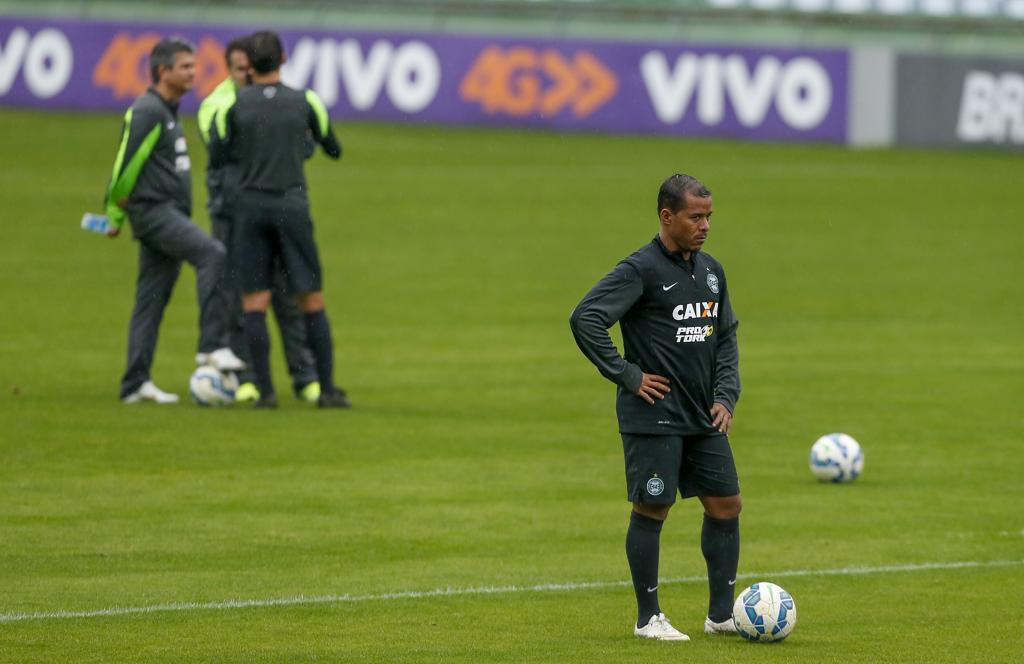 Atacante Marcos Aurélio chegou ao Coritiba por intermédio do ex-vice de futebol Ernesto Pedroso. | Hugo Harada/Gazeta do Povo