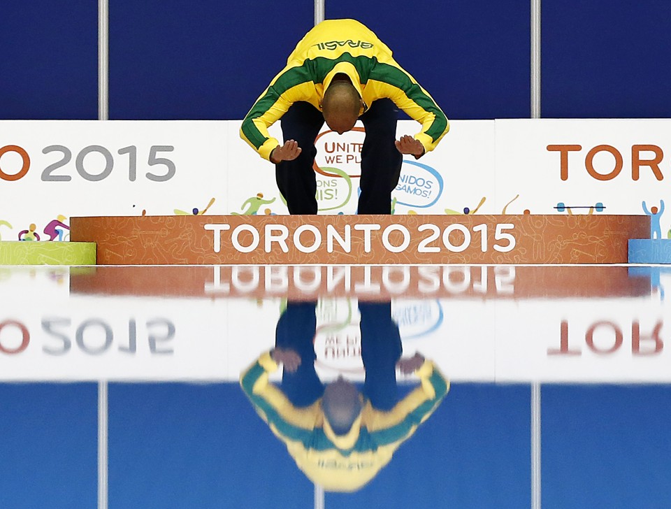 O brasileiro teve um final de prova impressionante para vencer os 200m livre | Rob Schumacher/USA Today Sports
