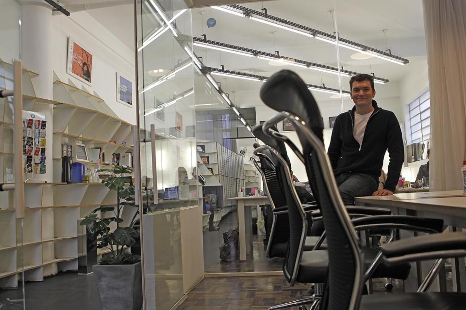Ricardo Dória, fundador da Aldeia Coworking: “testes são fundamentais para minimizar os erros.” | Jonathan Campos/Gazeta do Povo